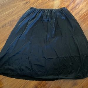 Vanity Fair Underskirt XL